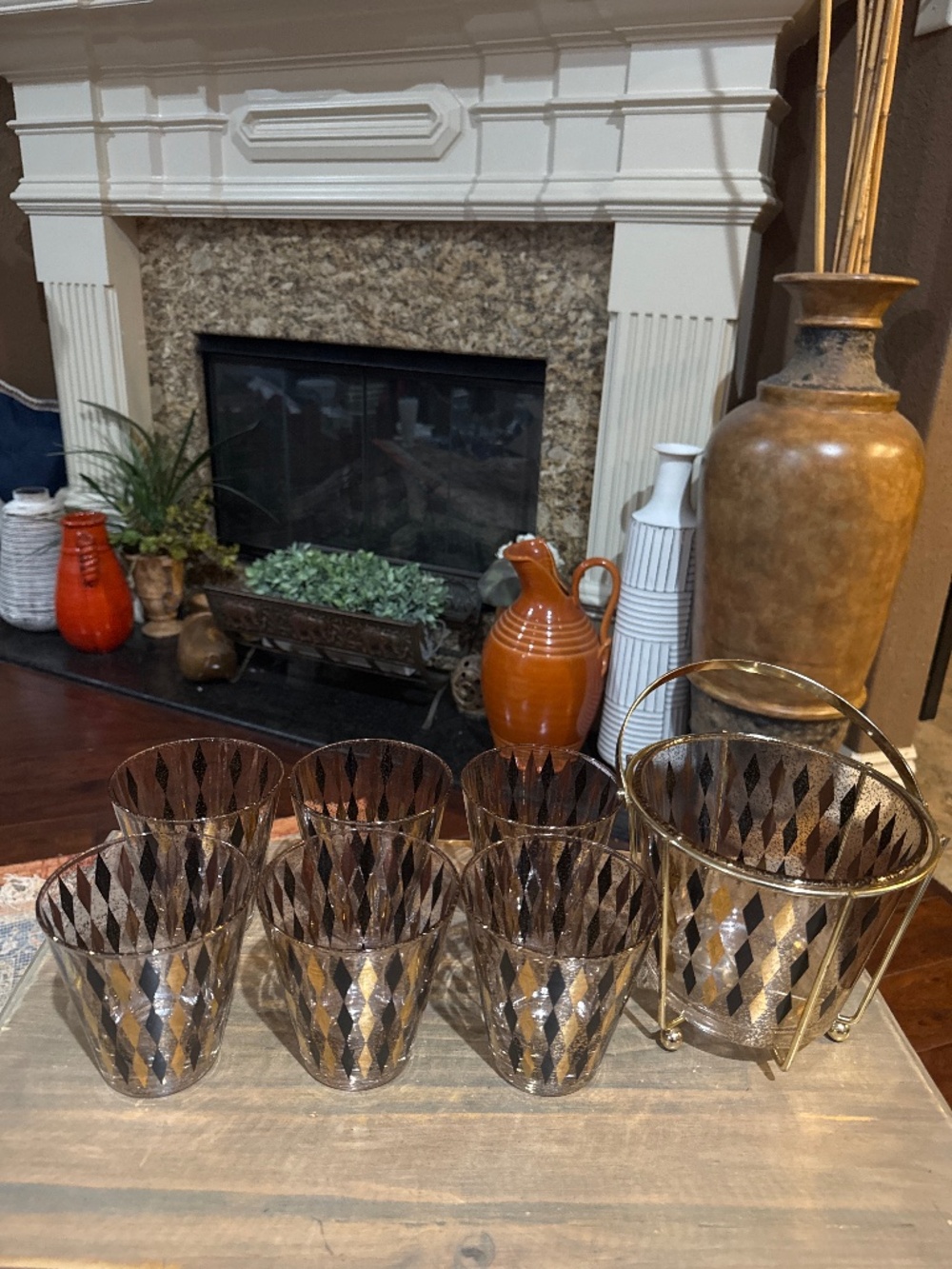 VTG Federal Glass Rare Harlequin Black And Gold 6 glasses, ice bucket & carrier.